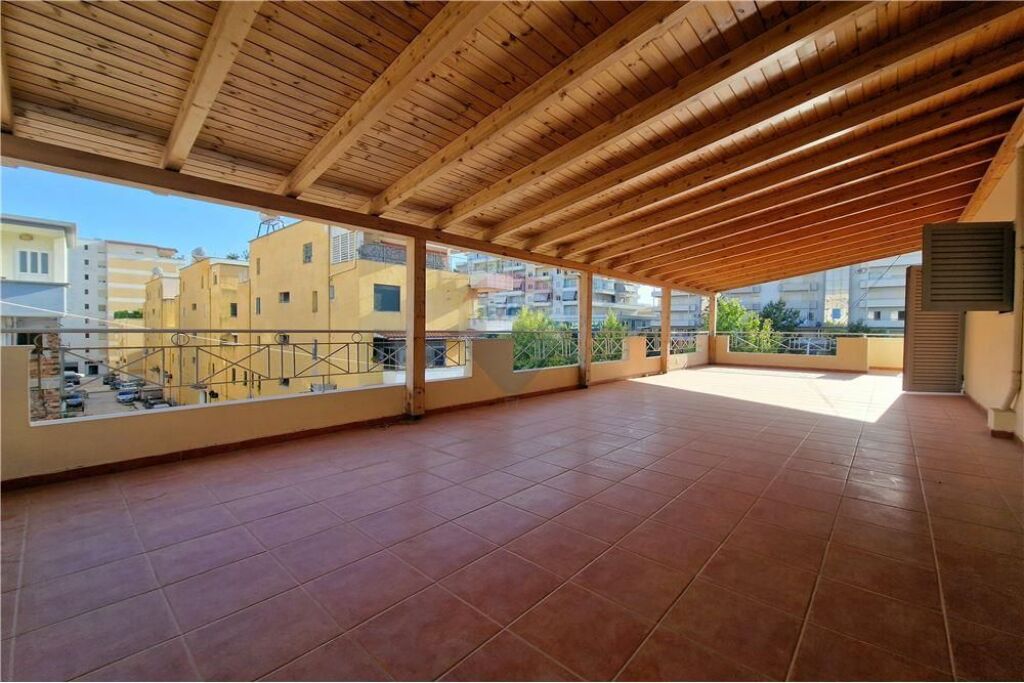 Okazion 950€/m2 Apartament ne shitje,Vlore