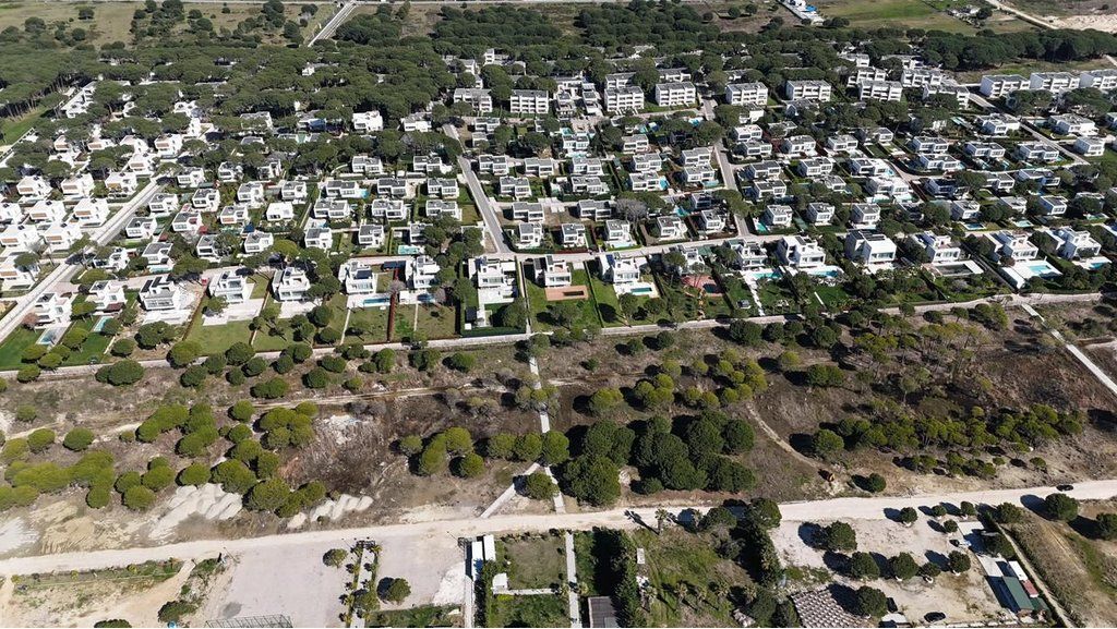 San Pietro Residence, Apartament 2+1 me oborr privat 203 m²