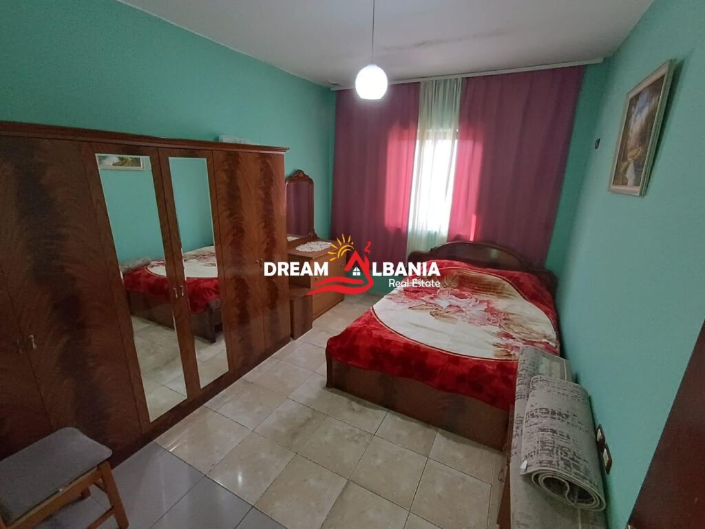 Jepet me qira 2+1 kat vile, kati i 3 në zonën e Astirit (ID 4251442)
