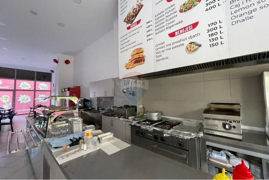 Business for sale - For Sale - Migjeni Boulevard, Tirana