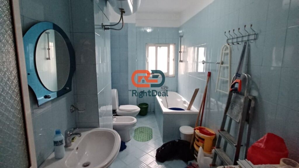 Ne Don Bosko, Jepet Me Qira Apartament 2+1 Ideal Per Banim!!!