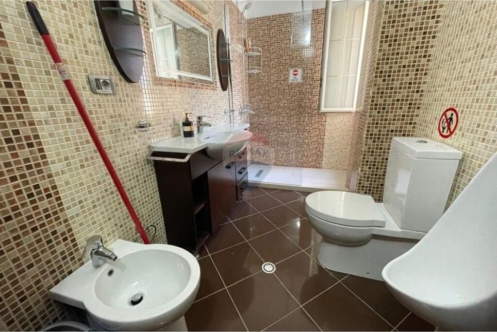 🏡 Appartamento 4+1 in Affitto – Centro, Valona