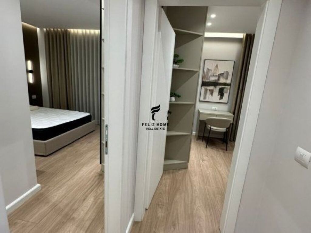 APARTAMENT ME QERA 2+1+2 MINE PEZA 1.500 EURO FH-66932