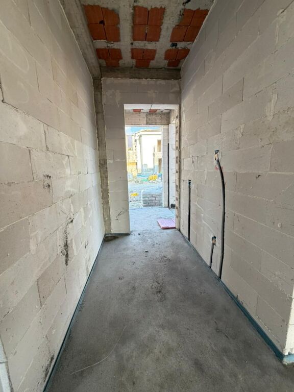 Shitet Vilë –  Rolling Hills Residences, Liqeni i Farkës | Super Cmim - 700.000€