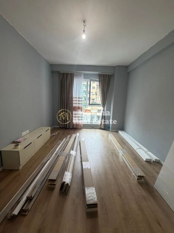 Affitto | Appartamento 1 + 1 | Laprakë | 550 €/mese, trattabile.