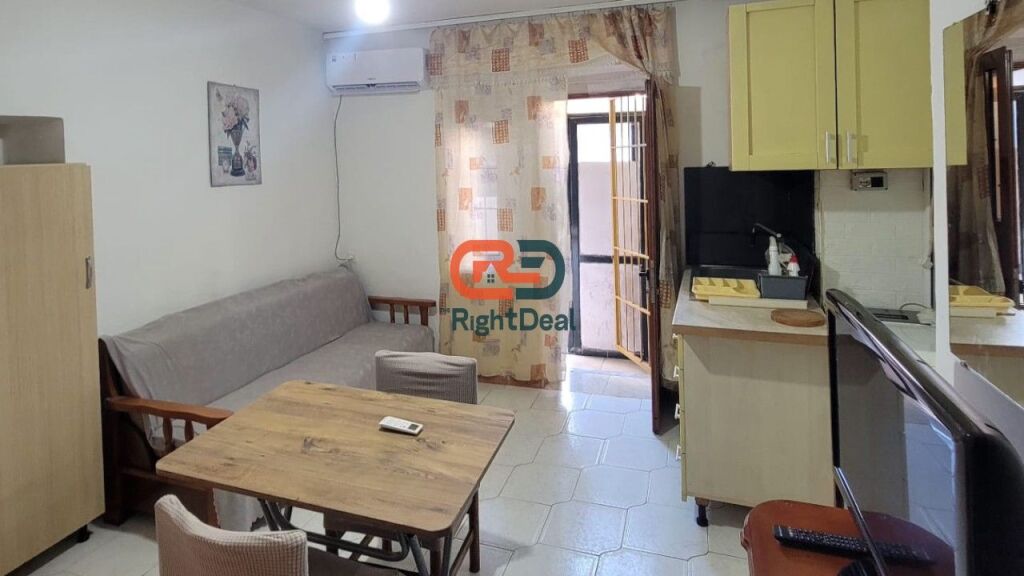 In Xhamllik, Studio Apartment for Rent, Ideal for Living!!!
