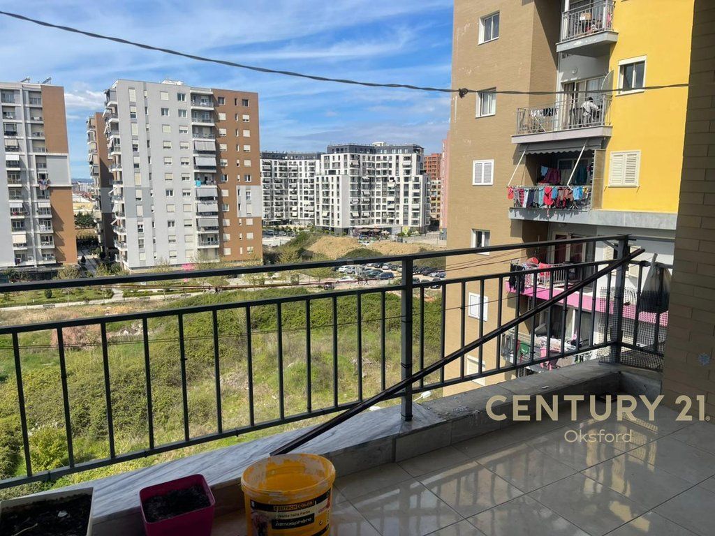 PËR QIRA APARTAMENT 2+1 NË FUSHËN E AVIACIONIT