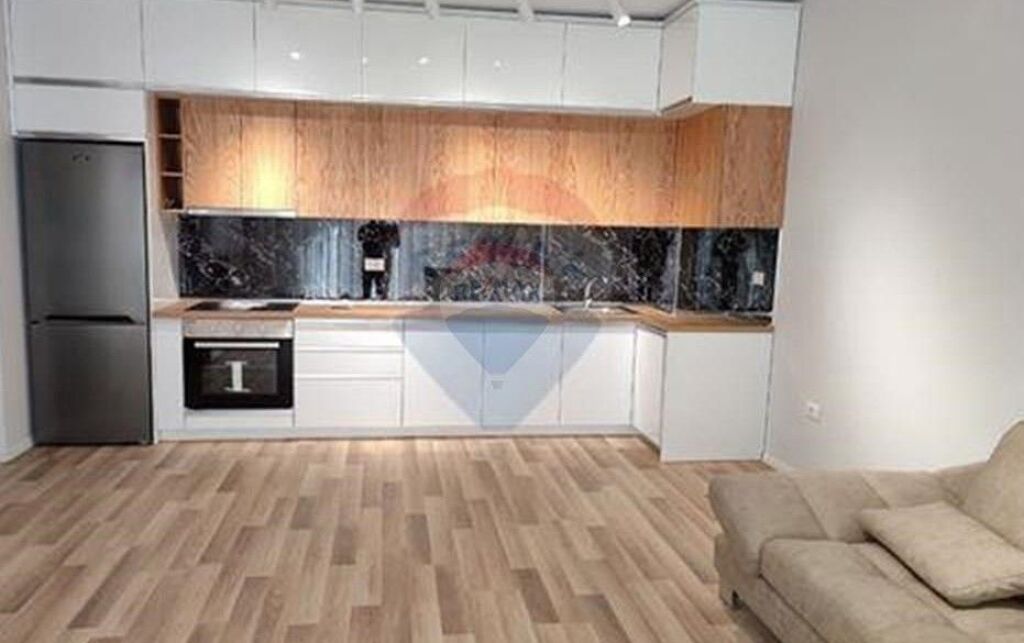 Apartament 1+1- Për Qira - Zogu I Zi, Tiranë ID: 530411003-913