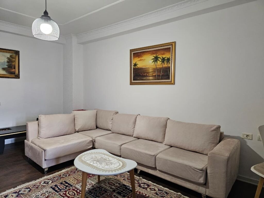 Qera , Apartament 2+1 , Don Bosko , Tirane.