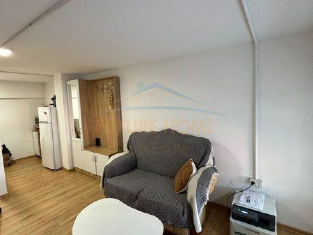 Affitto, Locale Commerciale Duplex, Ospedale Americano 2, Tirana