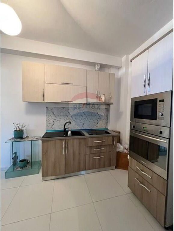 🏡 Shiten 2 Apartamente 2+1 – Komuna e Parisit (tek Lulishtja)