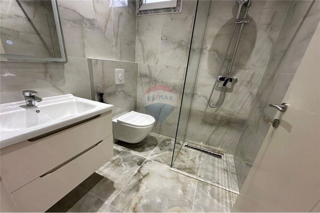 Appartamento 2+1+parcheggio in affitto a Babrru!