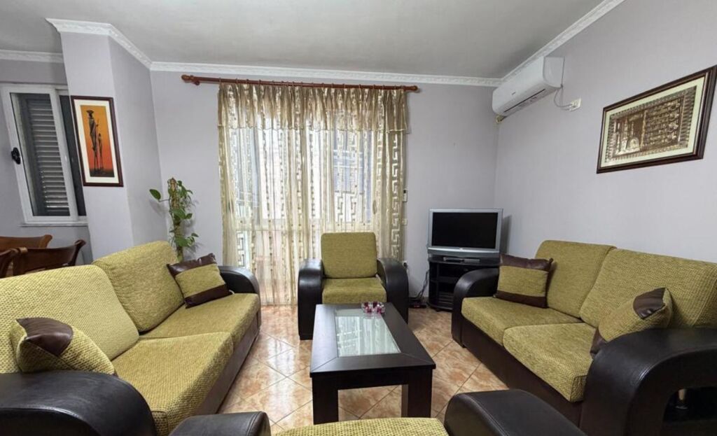 Apartament 1+1 per qera