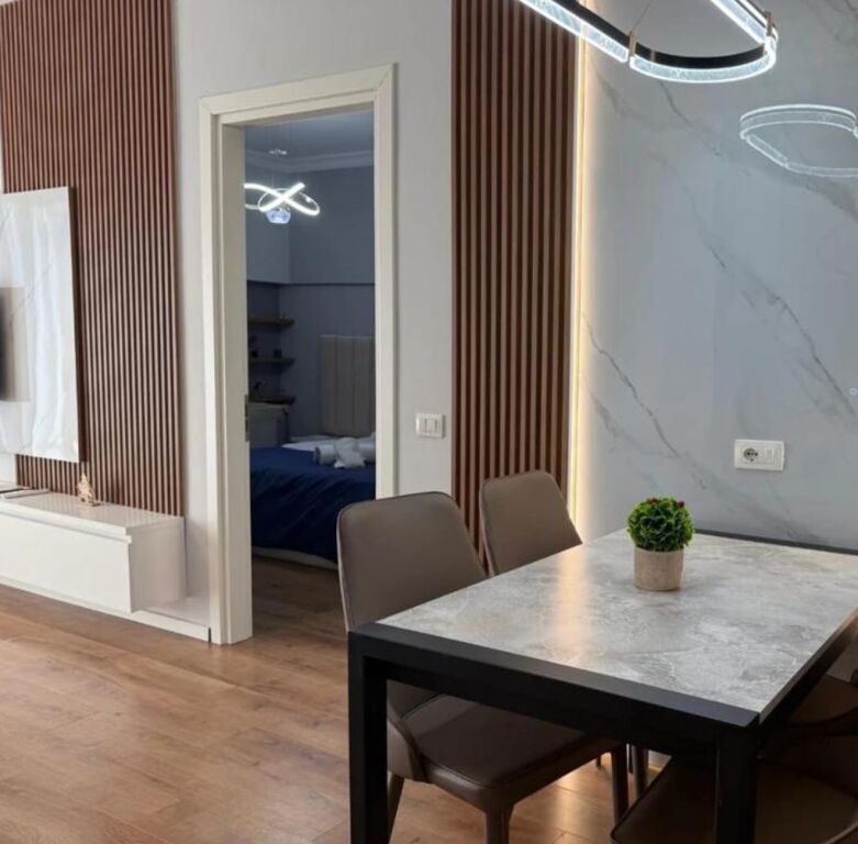 Apartament 1+1 me Post Parkimi për Qera