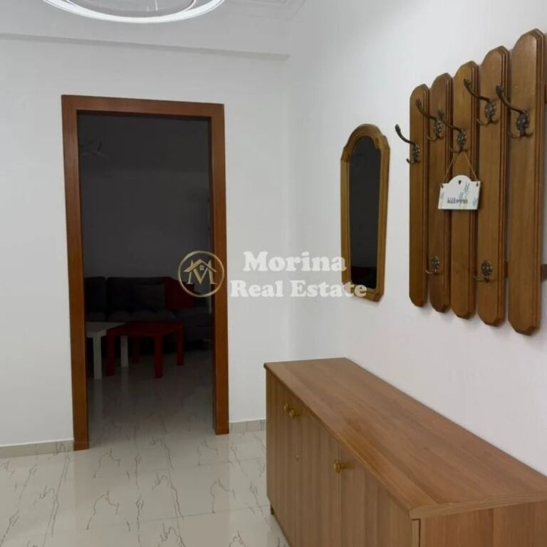 Qera | Shtëpi private 2 + 1 | Sauk | 500 €/muaj
