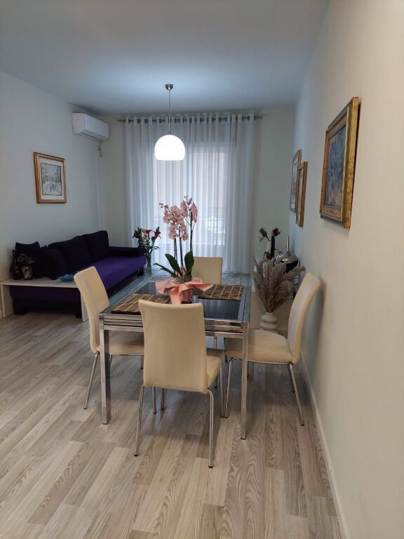 Affittasi appartamento 1+1 presso il Ministero degli Esteri