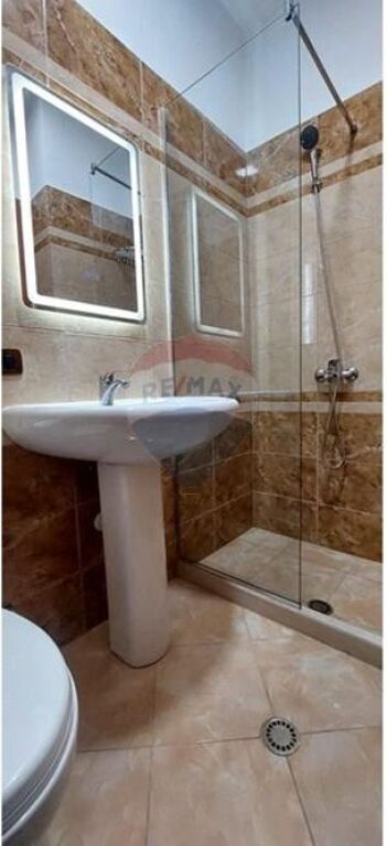 ➡️Apartament 2+1 me Qira – Ujë të Ftohtë, Vlorë