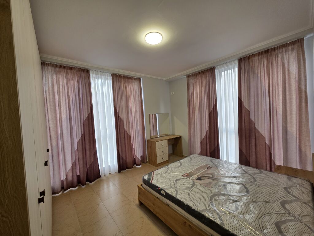 Bulevardi Ri Apartment 2+1+2 + Two Parking Spaces For Rent