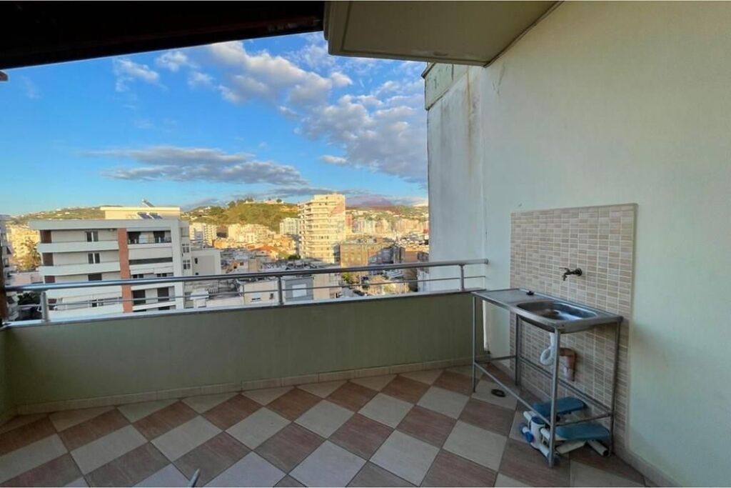 🏡 Appartamento 4+1 in Affitto – Centro, Valona