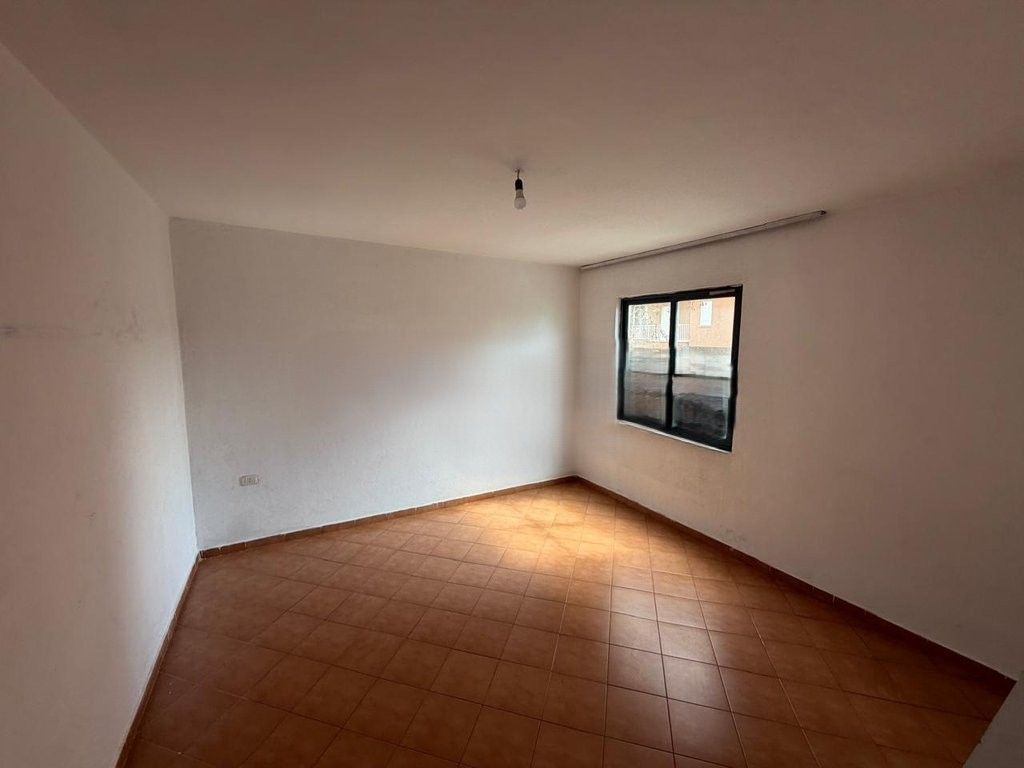 Apartament 1+1 në shitje – Rruga 5 Maji, pranë Concord Center - 129,000€