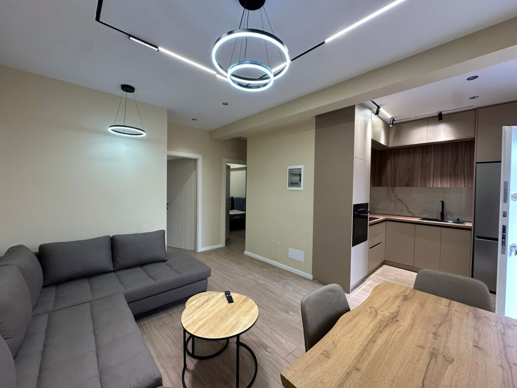 CASA PRIVATA IN AFFITTO 2+1 PARCHEGGIO