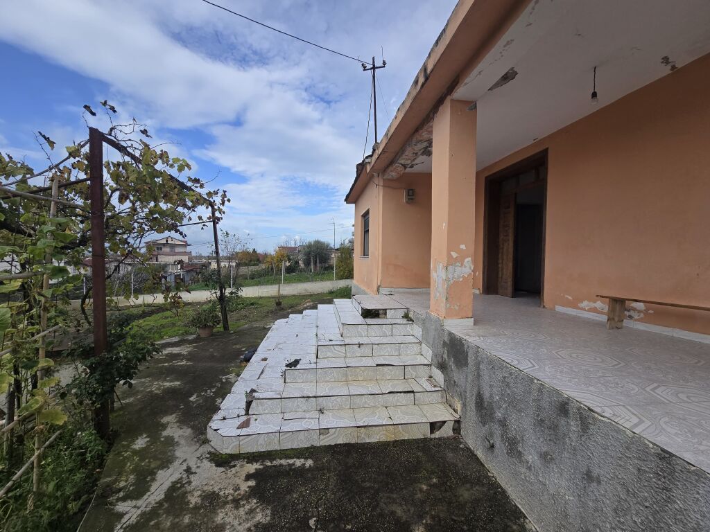 Private House 3+1 with Land for Sale | Sukth