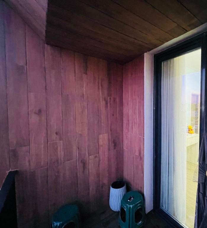 FOR SALE 2+1 APARTMENT NEAR THE UNITED SCHOOL