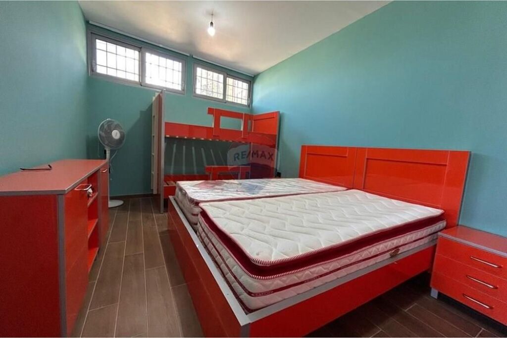 🏡 Apartament 1+1 me Qira – Rruga Reshat Osmani, Vlorë