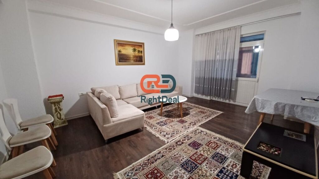 Ne Don Bosko, Jepet Me Qira Apartament 2+1 Ideal Per Banim!!!