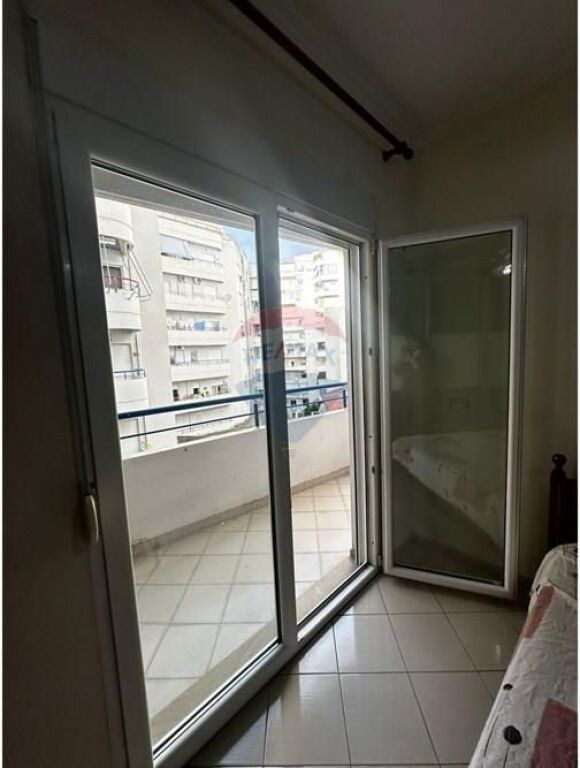 🏡 2+1+2 Apartment for Rent near Conad – Ismail Qemali Boulevard