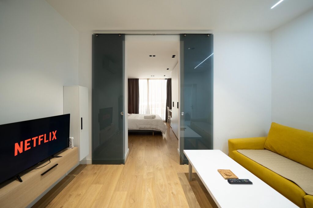 Shiten 2 Apartamente 1+1 për Investim – Mine Peza, Tiranë çmimi 230,000 euro