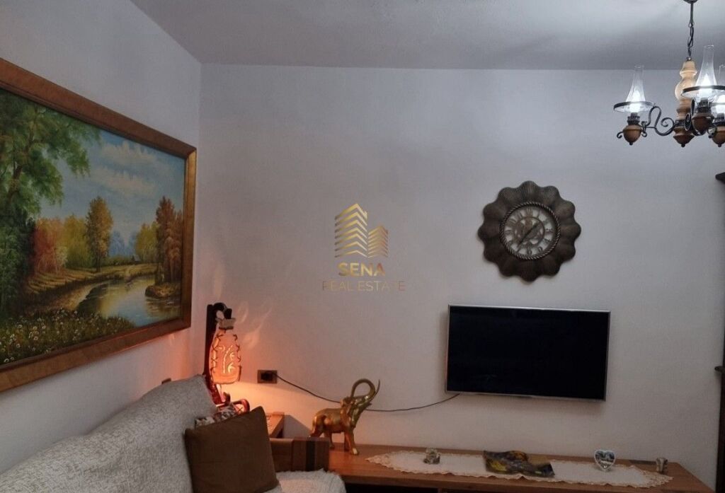 Qira, Apartament 1+1+blk + Post Parkimi, Rruga e Dibres – Shkolla e Bashkuar, 38,000 Lek/Muaj