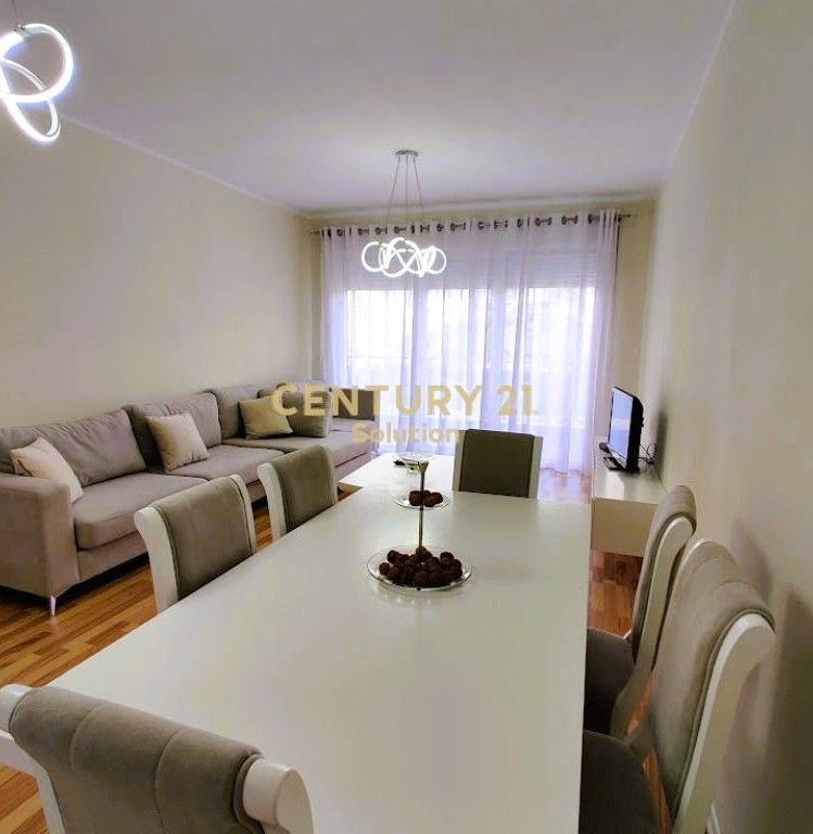 FOR RENT 2+1+2 NEAR THE ZOOLOGICAL GARDEN!