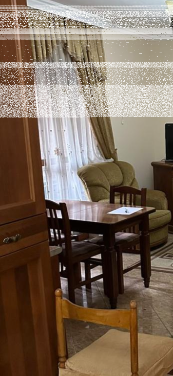 Apartment 2+1, Xhamllik!