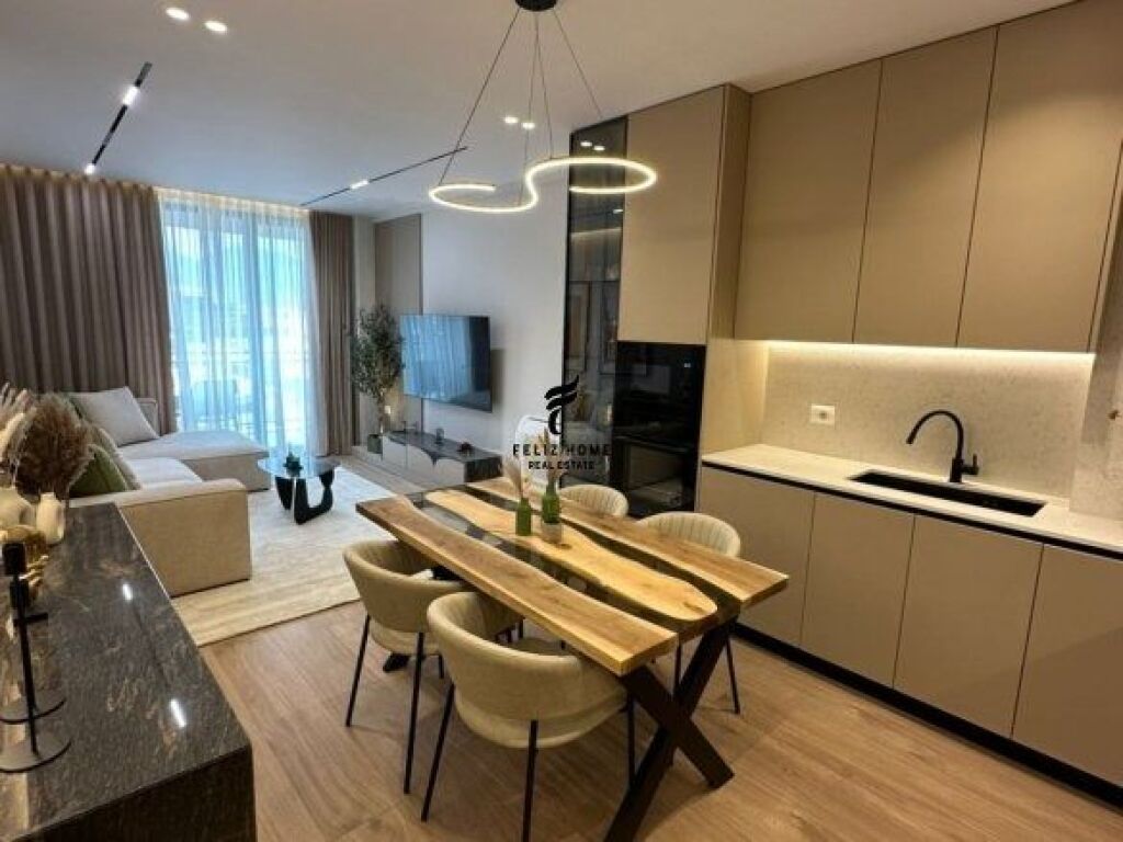 APARTAMENT ME QERA 2+1+2 MINE PEZA 1.500 EURO FH-66932