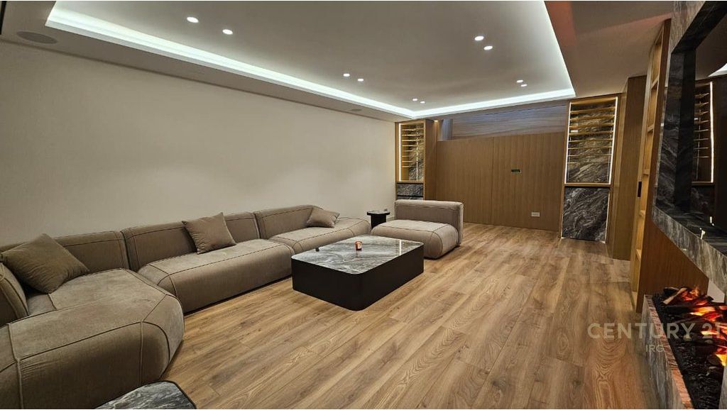 SUPER 4-STOREY VILLA FOR RENT AT LUMINOR RESIDENCE NEAR TEG!