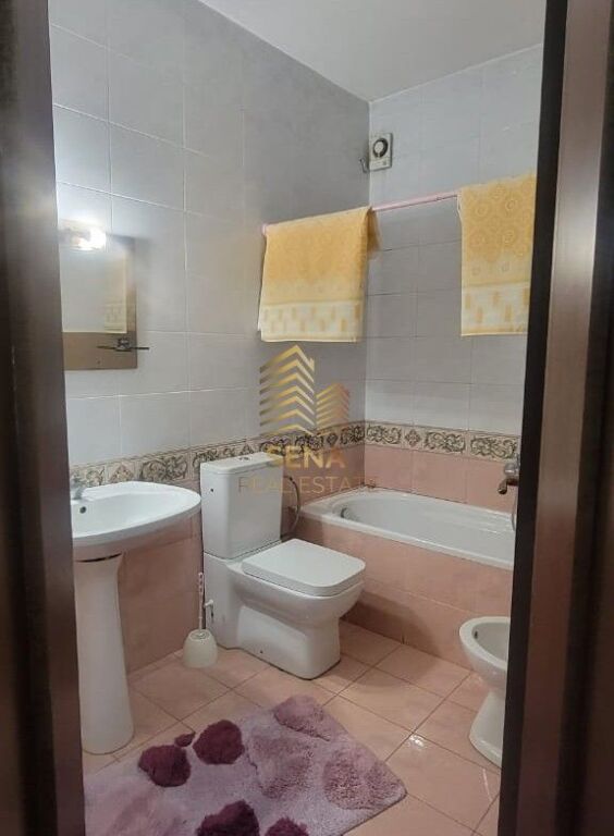 Qira, Apartament, 2+1+2WC+blk, Blloku, 90.000 Leke/muaj