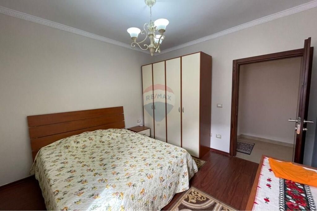 Appartamento - In Vendita - Giardino Zoologico, Tirana