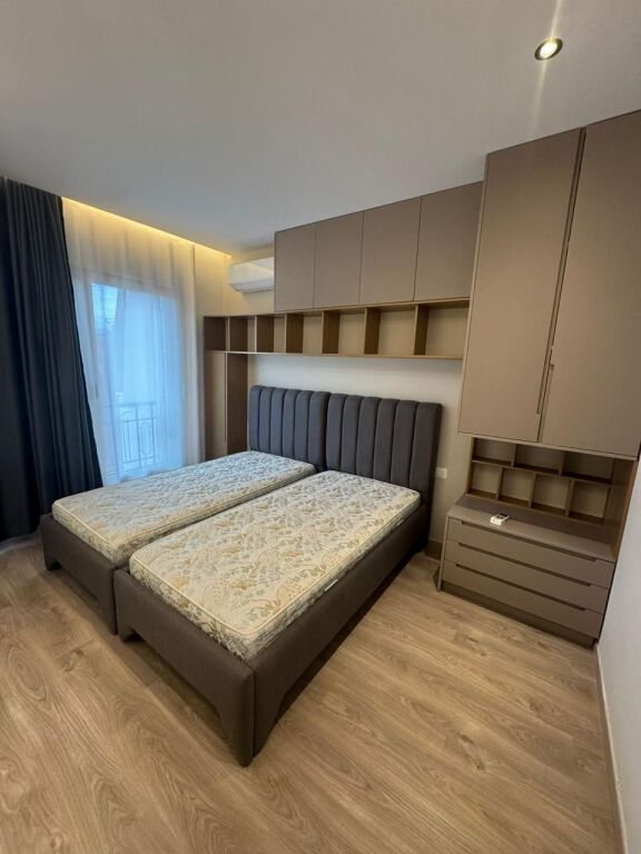 Apartament 2+1+2 me qera tek Kompleksi Delijorgji