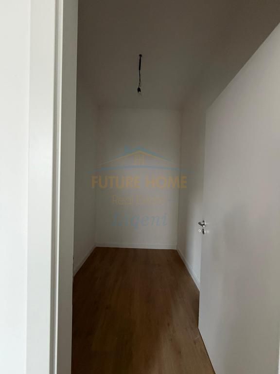 Qera, Vile Rezidenca Green Valley Liqeni i thate