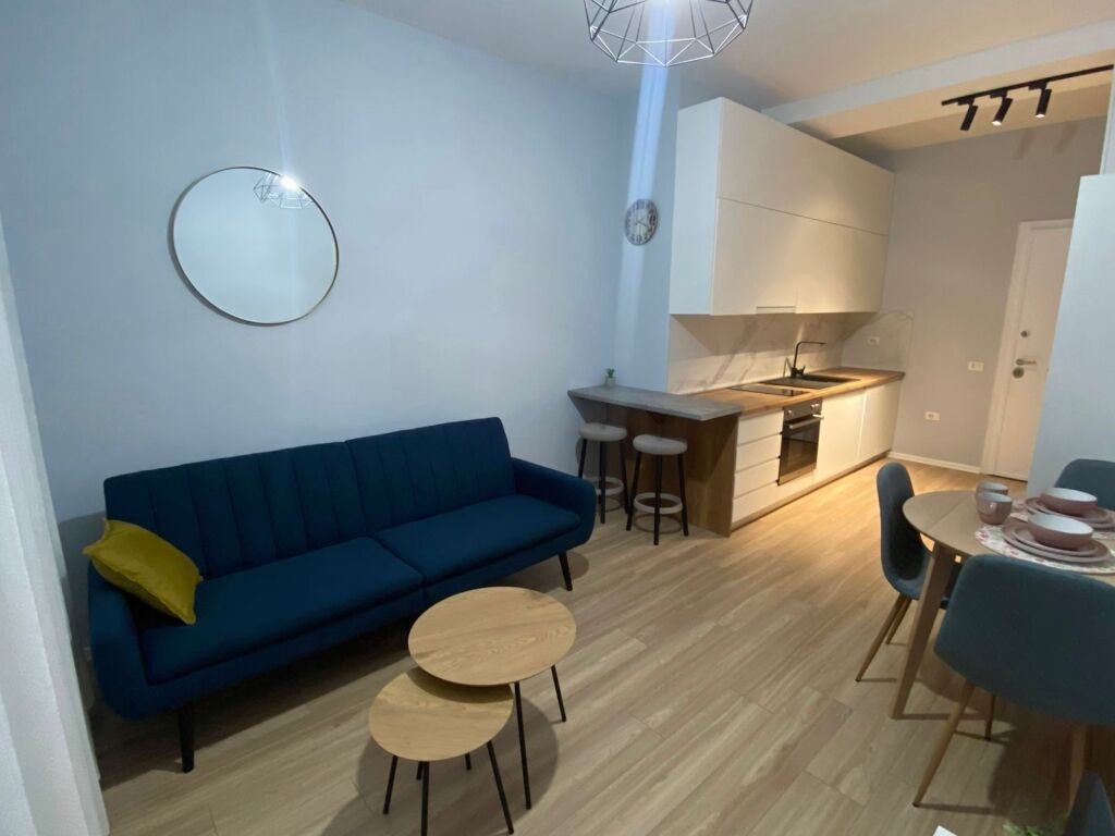 In affitto 1+1 al Kompleksi Magnet 60.000 Leke