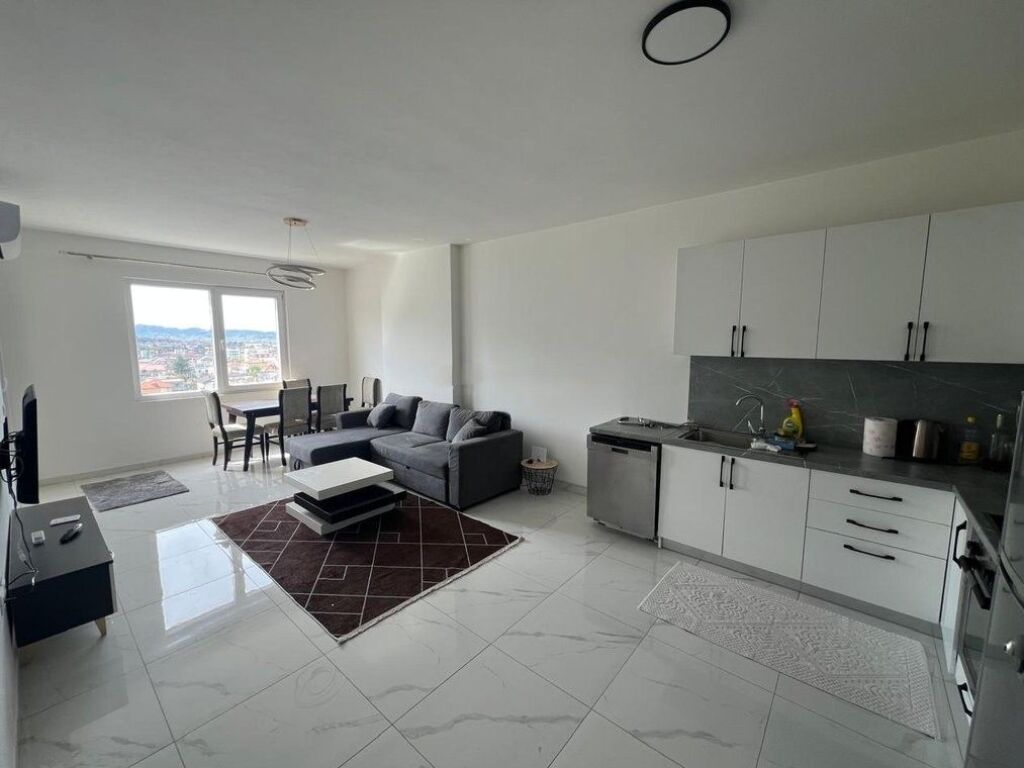 Appartamento 1+1 in affitto a Kamez