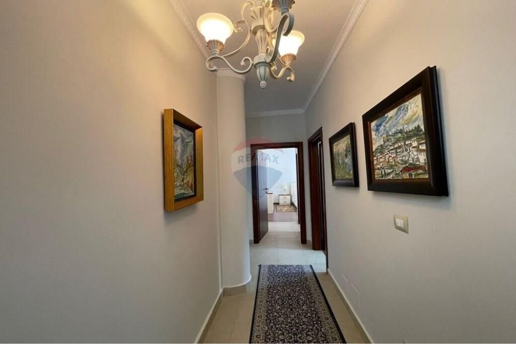 Appartamento - In Vendita - Giardino Zoologico, Tirana