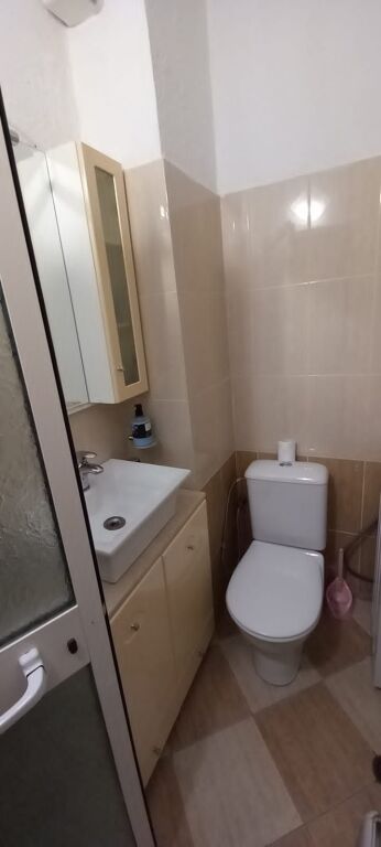 Jepet  me qera apartament  1+1 Golem. PERBALLE  hotel Hepidan