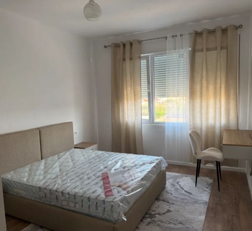Affitto | Appartamento 1 + 1 | Kamez | 395 €/mese