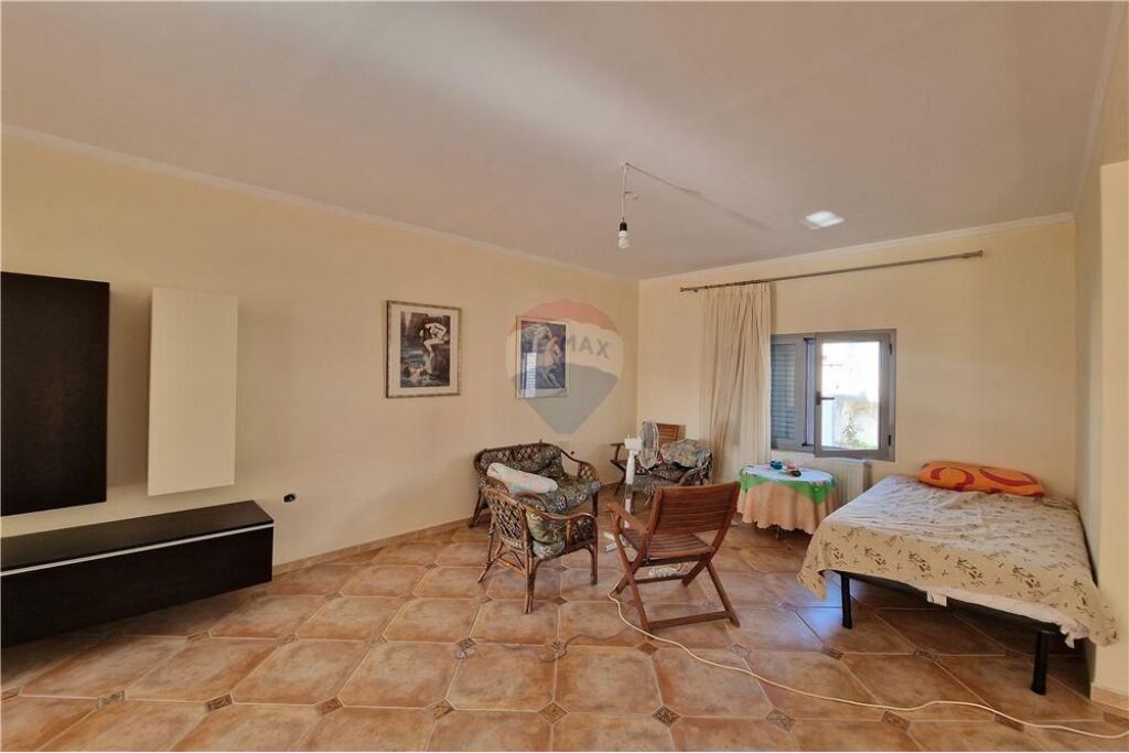 Okazion 950€/m2 Apartament ne shitje,Vlore