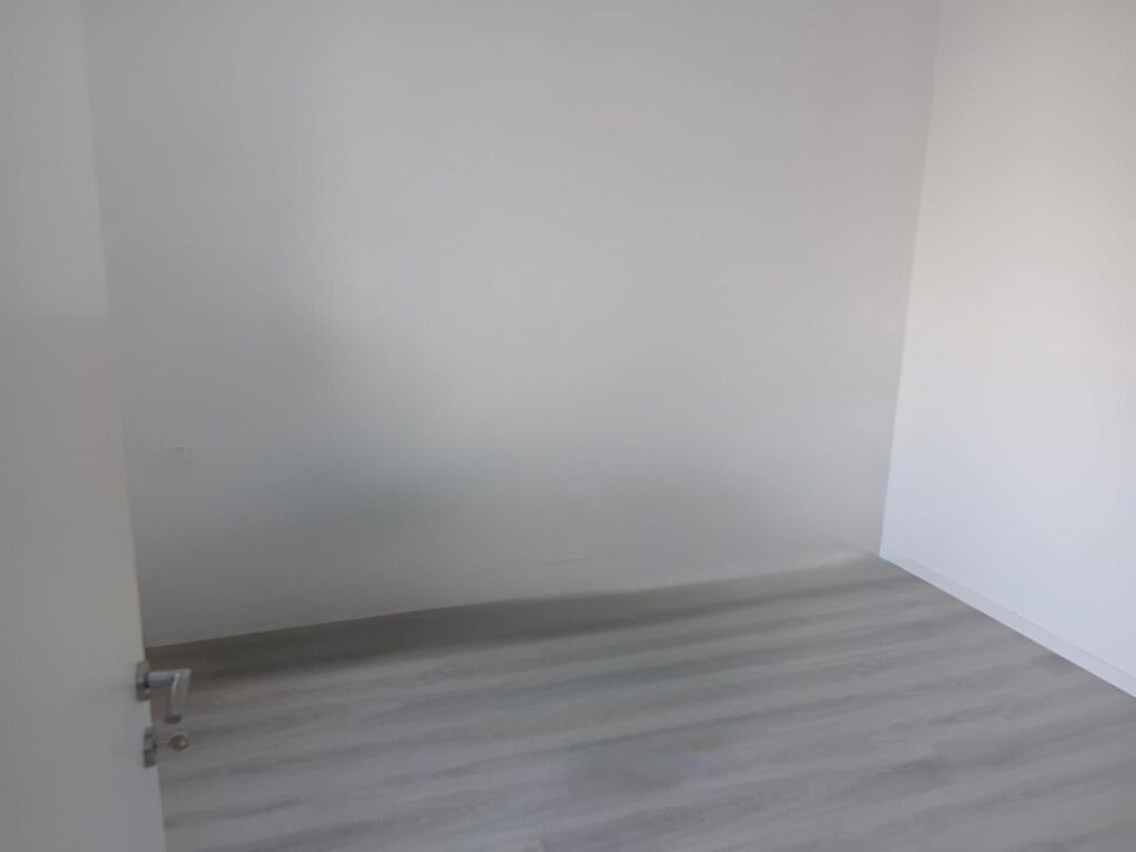 🏢 LOCALE UFFICIO 1+1 + PARCHEGGIO IN AFFITTO – Complesso E-88, Laprakë (Dritan Hoxha)