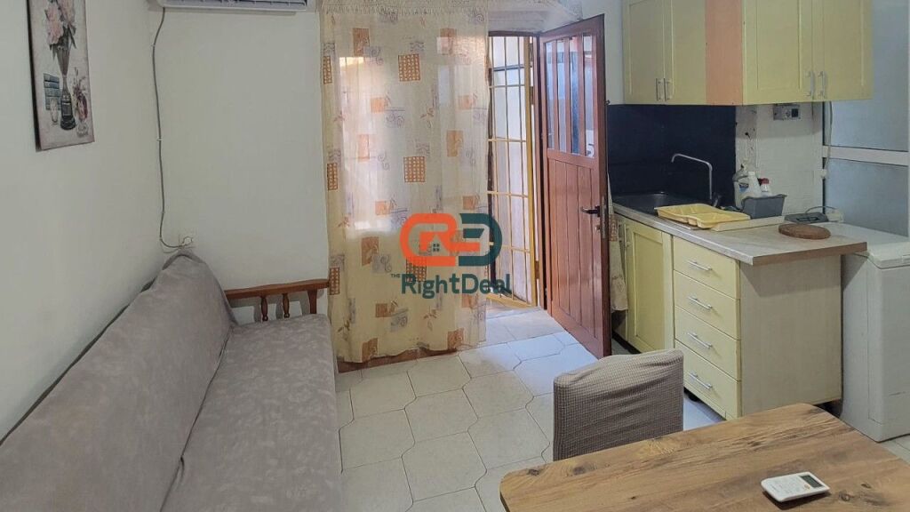 In Xhamllik, Studio Apartment for Rent, Ideal for Living!!!