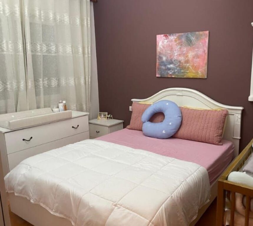 APARTAMENT 2+1 ME QERA TE STADIUMI AIR ALBANIA