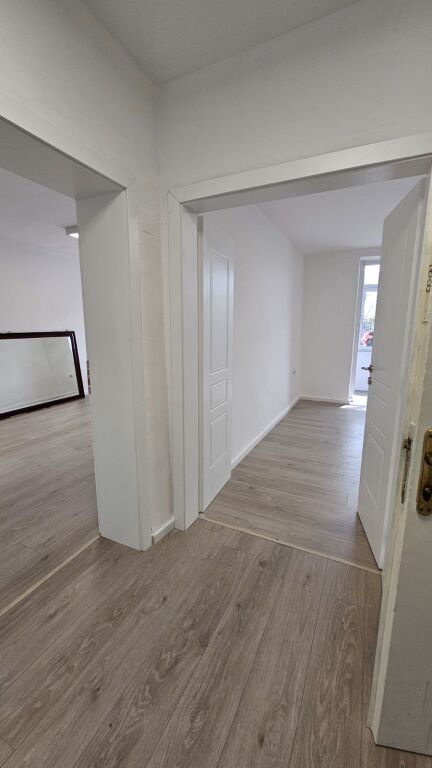 Apartament 2+1, Vasil Shanto!